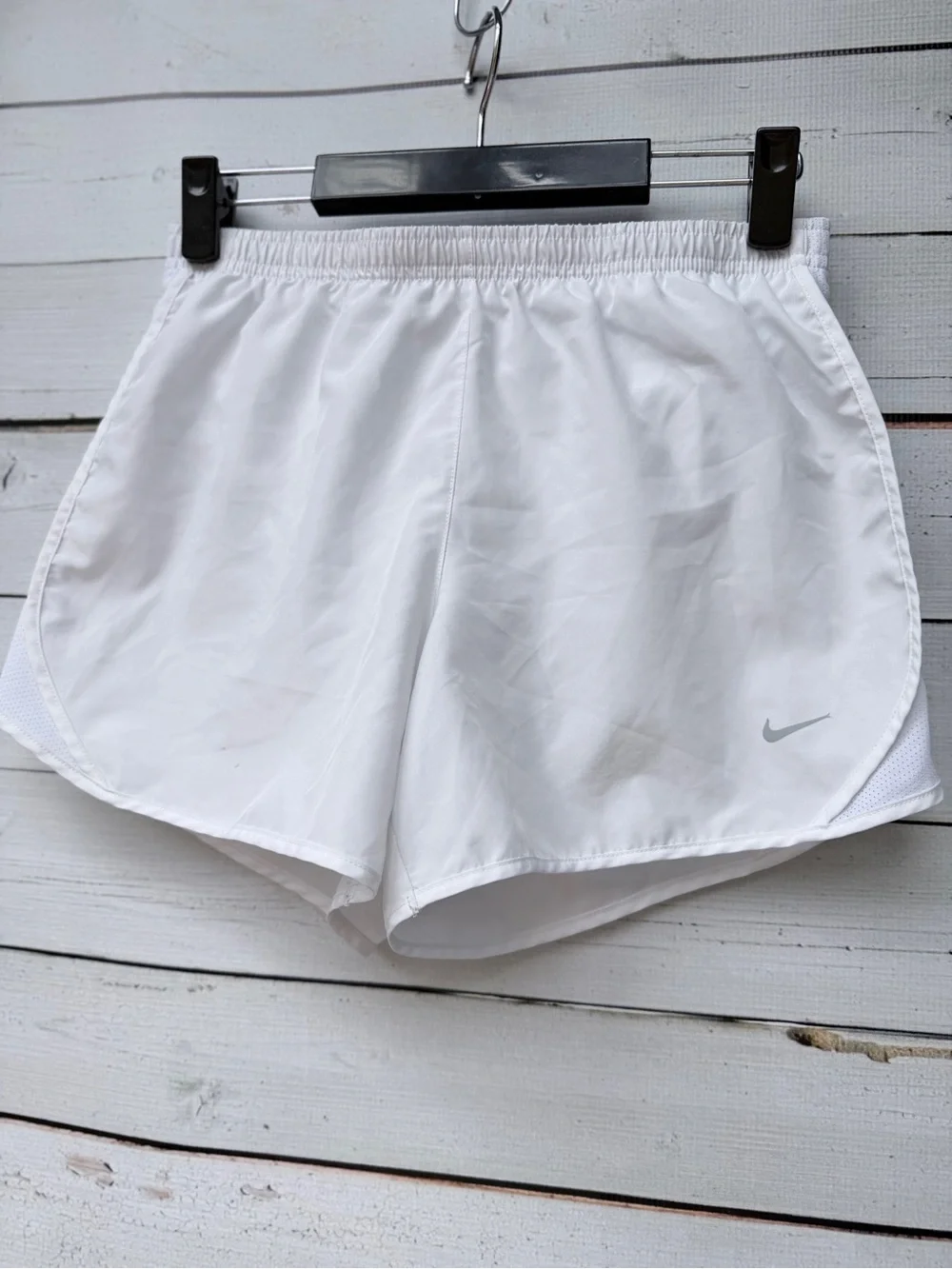 Nike lightweight white